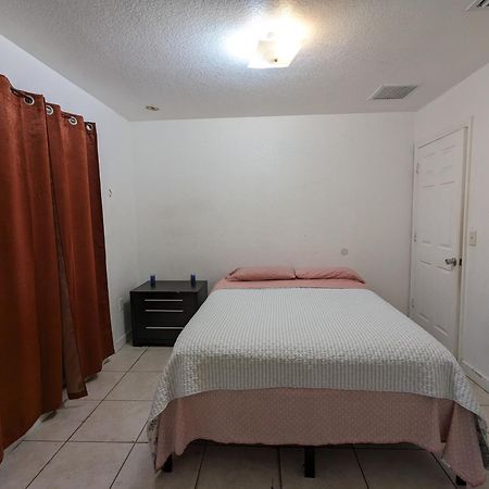 Hostel Milusol Miami Shores Zewnętrze zdjęcie